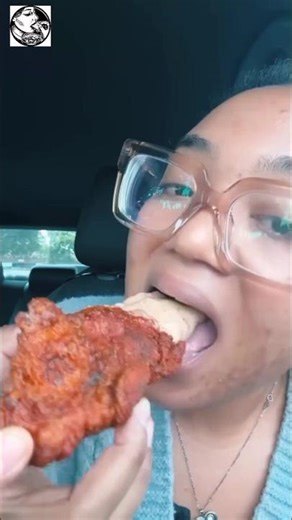 "Nak Enjoys Dave's Hot Chicken with Cane's Sauce! 🔥🍗 | Food Reviews#shorts #mukbang #trending