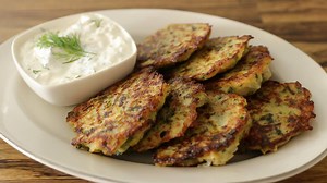 Onion Fritters. Full recipe here: http://bit.ly/OnionFrittersTCF | The Cooking Foodie