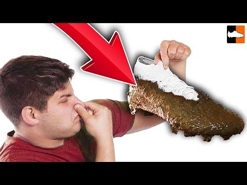 How To Stop Your Football Boots Smelling? 👃 Boot Odor Hacks!