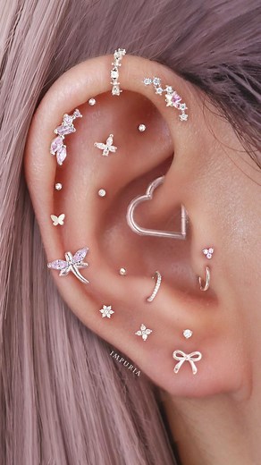 Embrace the charm of Valentine's Day with these adorable ear-curation piercing ideas featuring cute silver earrings! 💘👂 . . . . . #earpiercings #earrings #piercings #earringsofinstagram #earringstyle #curatedear #earringshop #earringaddict #earringswag #earringstagram #cartilagepiercing #traguspiercing #helixpiercing #jewelry #piercinggirl #daithpiercing #conchpiercing #rookpiercing #earcuration #cartilagepiercings #earstack #earstyle #earstylist #newpiercing #earpiercing #flatpiercing #snugpi