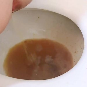Korean girl diarrhea - video 12