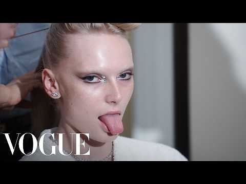 Alex Consani Gets Ready for the Met Gala | Last Looks | Vogue