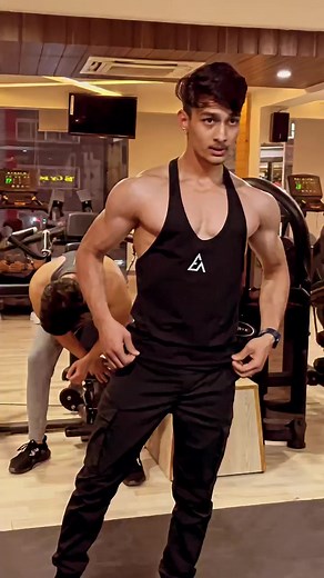 #fitnessmodel #exercise #gymlover #reels #chess | Ashwin Hardia