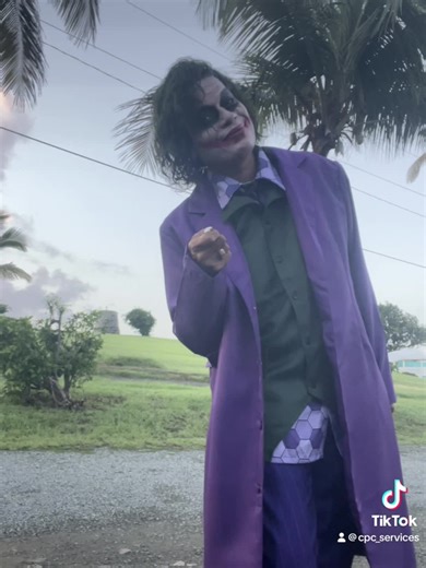 Watch The Joker Adult Halloween Costume  on Amazon Live