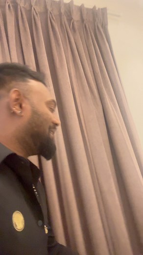 667K views · 18K reactions | Awards function comedy,don’t miss the end #shanthaamava #reelstrending #familyfirst #FamilyTimeIsAlwaysTheBestTime #reels #funny | Shantha Aamava | Facebook