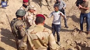 Mass graves containing '400 IS bodies' found at Iraq military base