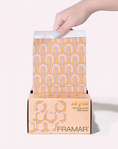 Get your Franar All Y'all - Pop Up Foil. Pre-cut and pre-folded foils that are ready when you are. No prep needed! Embossed texture prevents foils from slipping so that you can breeze through any service. Push-Up base designed to prop up foils once box is half full; simply press down on perforated tabs and secure into place at desired height, then watch your foils get a perky lift! #parisbeautypro #framar | Paris Beauty Supply