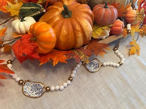 Oyster Shell Bead Garland, Coastal Farmhouse Mantel Decor - Etsy Canada