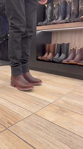 8K views · 126 reactions |  https://wa.link/valdolaraboots | Lara Boots | Facebook