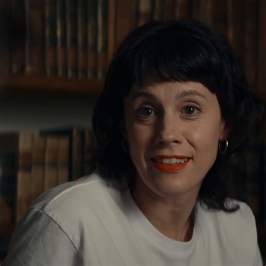 Spazio sicuro dove condividere i luoghi comuni che vi siete sentite dire 🫂 📺 #Antonia | Amazon Prime Video