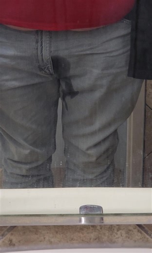 Peeing my jeans in a gas station restroom