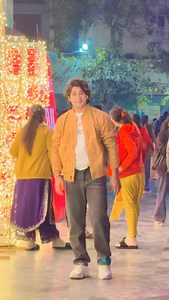 5 saal ka mai apne papa se bike pr ghumane ki zidd krta hua papa ne bola chappal phn kr aa or itne nikl liye 🥹 #dance #song #reelsinstagram #foryou | Tarunn Namdev