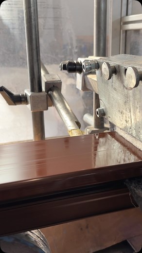 Білий — класика, але вибір значно більший 💡 Ми ламінуємо профіль високоякісними плівками Renolit — якісно, надійно та зі смаком. Обирай текстуру, колір і настрій для свого простору 🌿 #Renolit #ламінування #кольоровіпрофілі #ПВХвікна #epsilon_production #TM_Epsilon | TM Epsilon