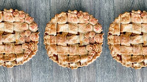 81K views · 2.4K reactions | Apple Pie Roses & Candy Bar Tetris! | Neurotic Mom | Facebook