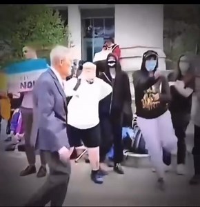 37K views · 471 reactions | #veday80thanniversary #veday #lestweforget #veday80 | Cass Pennant | Facebook