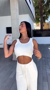 1.2K views · 18 reactions | Summer styles your loving 懶 Comment your favourite! @maaria_munoz Look 1: SSW-4357 SSW-4351 Look 2: SSW-4157 SSW-4159 #followthemovement #siksilkwomens | SikSilk | Facebook