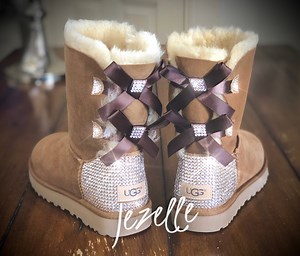 Bling 2 BOWS Crystal Uggs, Personalized Bailey Bow Uggs Hand Jeweled W/ 1,300 Crystals, Authentic Custom SHORT Uggs for Women - Etsy