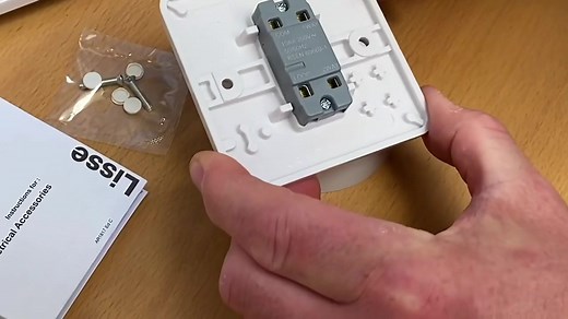 Have you got a Loop Terminal in Your Light Switch? #electricalwiring | GSH Electrical Training