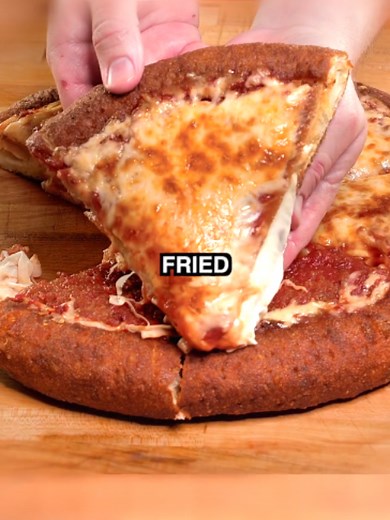Deep Fried Pizza: How to Make a Crispy Fried Pizza