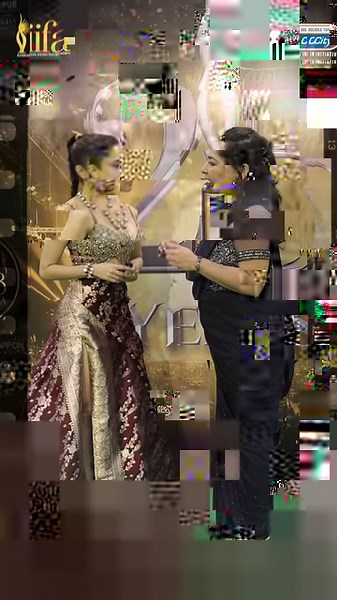 #NushrrattBharuccha in a candid conversation with RJ Ginnie about wearing heels for over 18 hours. . . . . #nushrrattbharuccha #IIFA2025 #IIFAxRadioCity #IIFAJaipur #radiocityentertainment #RadioCityFm | Radio City