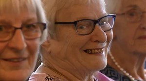 By står sammen og redder plejehjem: - Det virker, når man ikke finder sig i alting