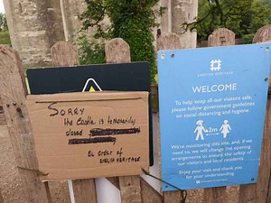 Near tragic drowning leads Nunney Castle to be closed to the public, as English Heritage ask parents to contact them