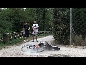 Fake Bike Accident (Social Experiment)