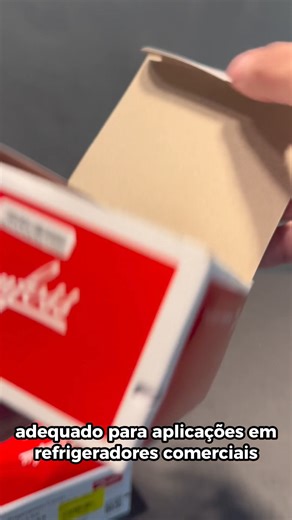 ✨ Conheça o Controlador ERC 211! ✨ 🔹 Descrição Geral: O ERC 211 é um controlador de temperatura básico, perfeito para aplicações em refrigeradores comerciais e câmaras frigoríficas de pequeno porte. 🔹 Características: * Faixa de Temperatura: Configurável para diversas faixas de temperatura, adaptando-se a diferentes tipos de aplicações. * Sensores: Compatível com sensores NTC, proporcionando medições precisas de temperatura. * Entradas e Saídas: Possui entradas para sensores de temperatura e s