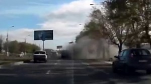 Взрыв автобуса в Волгограде (видео с регистратора) _ Bus explosion in Volgograd (dash cam footage)