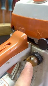 83K views · 534 reactions | Înlocuire pompă amorsare la drujbă Expert 451 din DEDEMAN #Chainsaw #drujba #mechanic | Razvan Cosma | Facebook