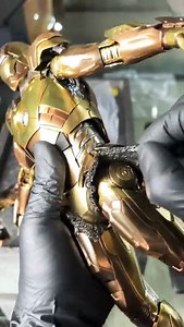 Disponible en tienda Iron Man Mark XXI (Midas) Exclusive Diecast – HOT TOYS Consigue el tuyo aqui ➡️ https://tinyurl.com/5cb66v3z | Lucasar Toys - Collectables Store