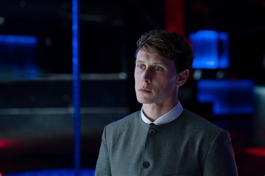 The Beast, intervista a George MacKay: "Non possiamo affidarci a un algoritmo per fare arte"