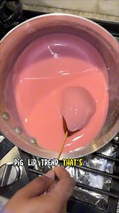 The candied pig lip trend is nothing like bacon😂 it’s more like the Cotton candy pickle trend or the kool-aid pickle trend. The taste are highly comparable. I loved the flavor I tried in the last video so I wanted to try some new flavors at home lol .. Shout out to @rollingwithmelia who is the originator of this idea and trend. In this video I tried 3 flavors 1. Cotton candy, peppermint 2. Watermelon 3. Pineapple peach All of them were good! I added some white to each food coloring so that it w