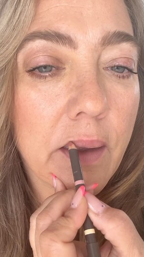 55 comments | Trout Pout? As we age our lips get thinner and loose...