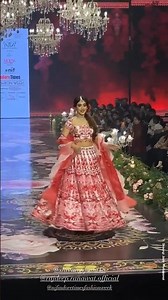 Runway Elegance ✨ Shivangi Joshi at Fashion Week 💫#ShivangiJoshi #TimesFashionWeek #DesignerShowcase
