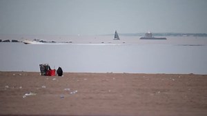 Deadly lightning strike: NWS meteorologist explains dangers of beaches during a storm