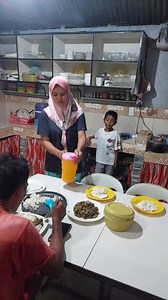 10K views · 465 reactions | Daming binigay kaya pati tool box nalagyan. Ipaghanda ng haponan ang pamilya. Nanay routine sa gabi. #buhaynanay | Mommy Robs and Family vlogs | Facebook