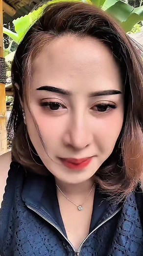 Cara besarkan permen balon😅 #fypシ゚viral #FYPFacebook #ReelsFB #TrendingNow #ViralToday #ExploreMore #zyxcba | Nona cantik