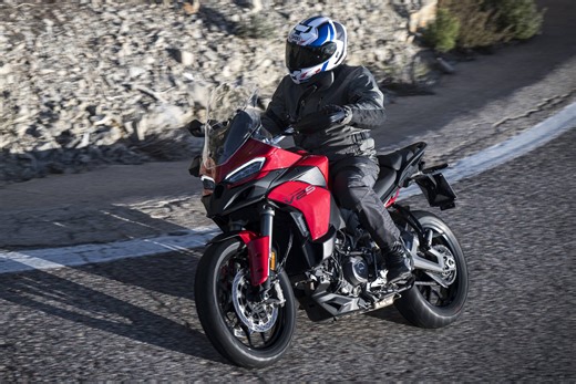 Prueba Ducati Multistrada V2S 2025: 18 kg menos y ¡fantástica!