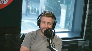 Wait…do women hate a clean shaven face? 🪒 | Free Beer and Hot Wings