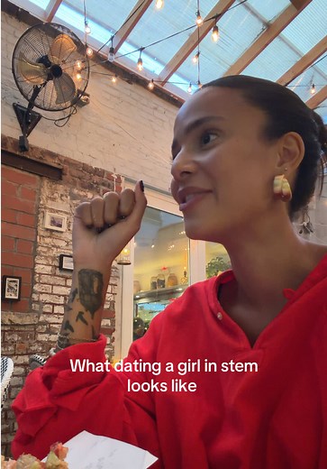 Dating a Girl in STEM: What It Really Looks Like