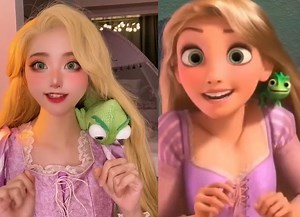 Oh, Rapunzel! 💕Cosplay by @seeuxiaorou #rapunzel #disney #tangled #disneycosplay #raqunzelcosplay #tangledcosplay #cosplay #cosplaygirls #sidebysidecosplay | EZCosplay Costumes