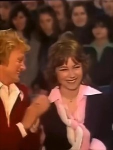 Très, très belle chanson 💐💐 | Dadi Apollo