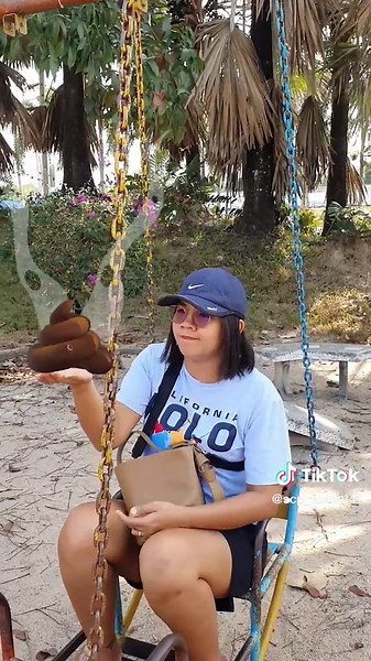 กำลังหลับ เจอไซเรนเฮดเต้น #huggywuggy #poop #boxyboo