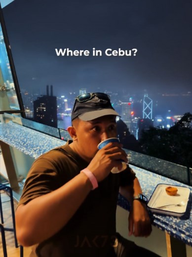 Somewhere in Busay? 🤔 #cebucity #cebu #cebuano #hongkong #victoriapeak #peaktram #travel #foryou #fyp