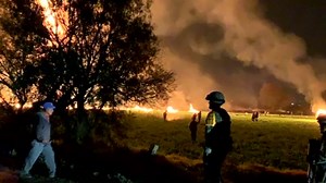 Mexican authorities find tunnel thieves used to tap gas pipelines - National | Globalnews.ca