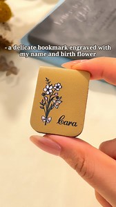 7.3M views · 6.7K reactions | Never lose your page again with our Magnetic Leather Bookmark! Featuring a unique bow and birth flower design, personalized with a name, making it a favored gift for avid readers. | Callie Gifts | Facebook