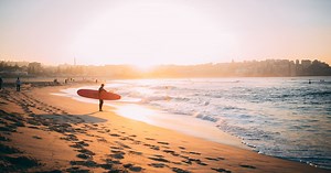 How to longboard surf: an in-depth guide