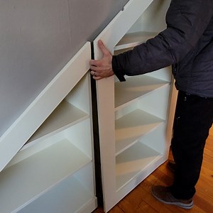 This family found a secret room in their new house 😱 Via ViralHog | Newsner.com