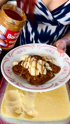 The perfect summer treat! I made ice cream from combining popcorn, milk, biscotti cookies, and cookie butter! It was so delicious and is perfect for the summer. | Life With Jenn